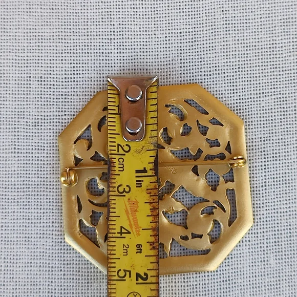 Rare Vintage Williamsburg Hidden Dog Face  Brooch - Picture 6 of 6